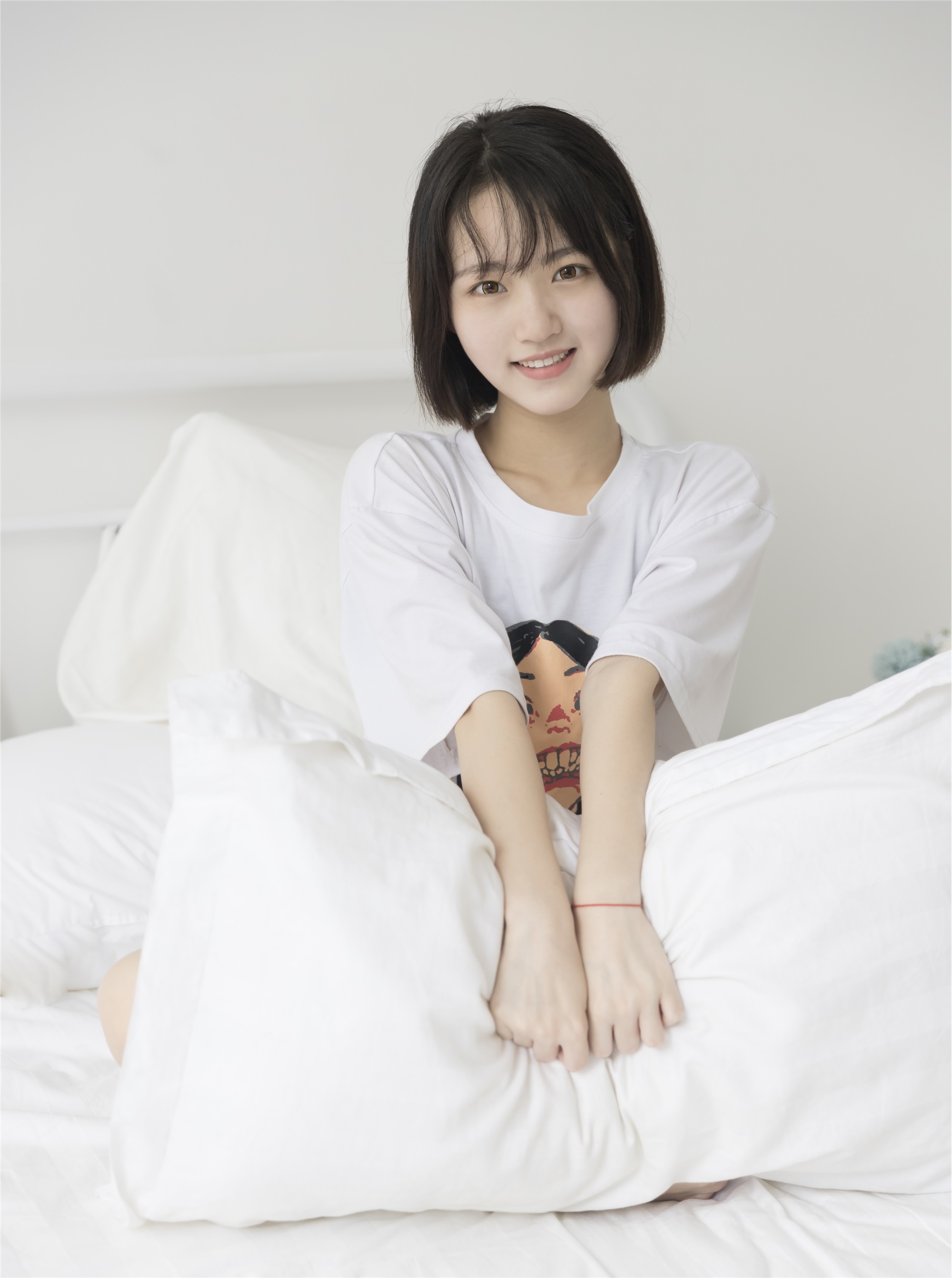 YITUYU art picture language 2021.08.26 eighteen year old two sister